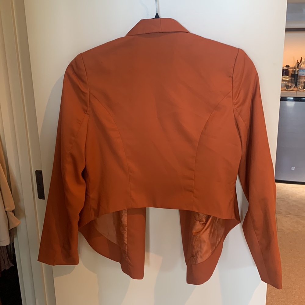 Blazer - Picture 4 of 6